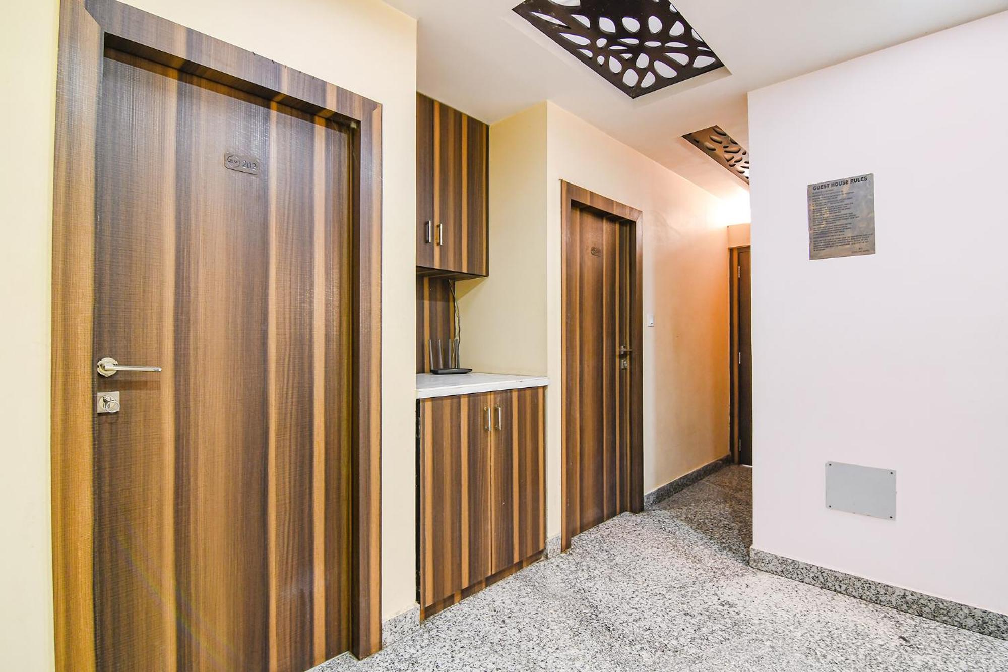 Fabexpress Scholer Hotel Kolkata
